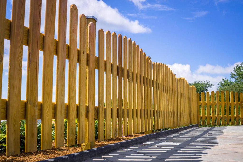the-woodlands-fence-pros-pressure-treated-fence-2_orig